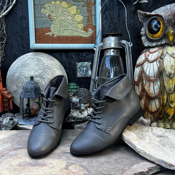 Ankle Boot Gloria Vanderbilt Claudette Bootie Gloria Vanderbilt